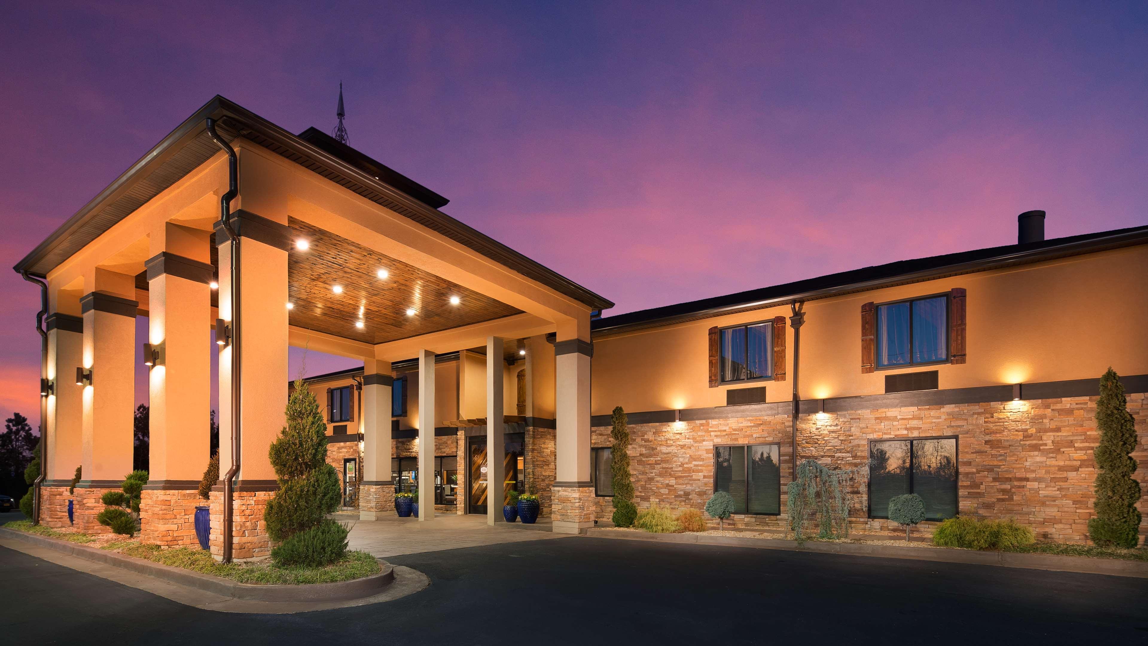 Best Western Warm Springs Hotel And Event Center Exterior foto