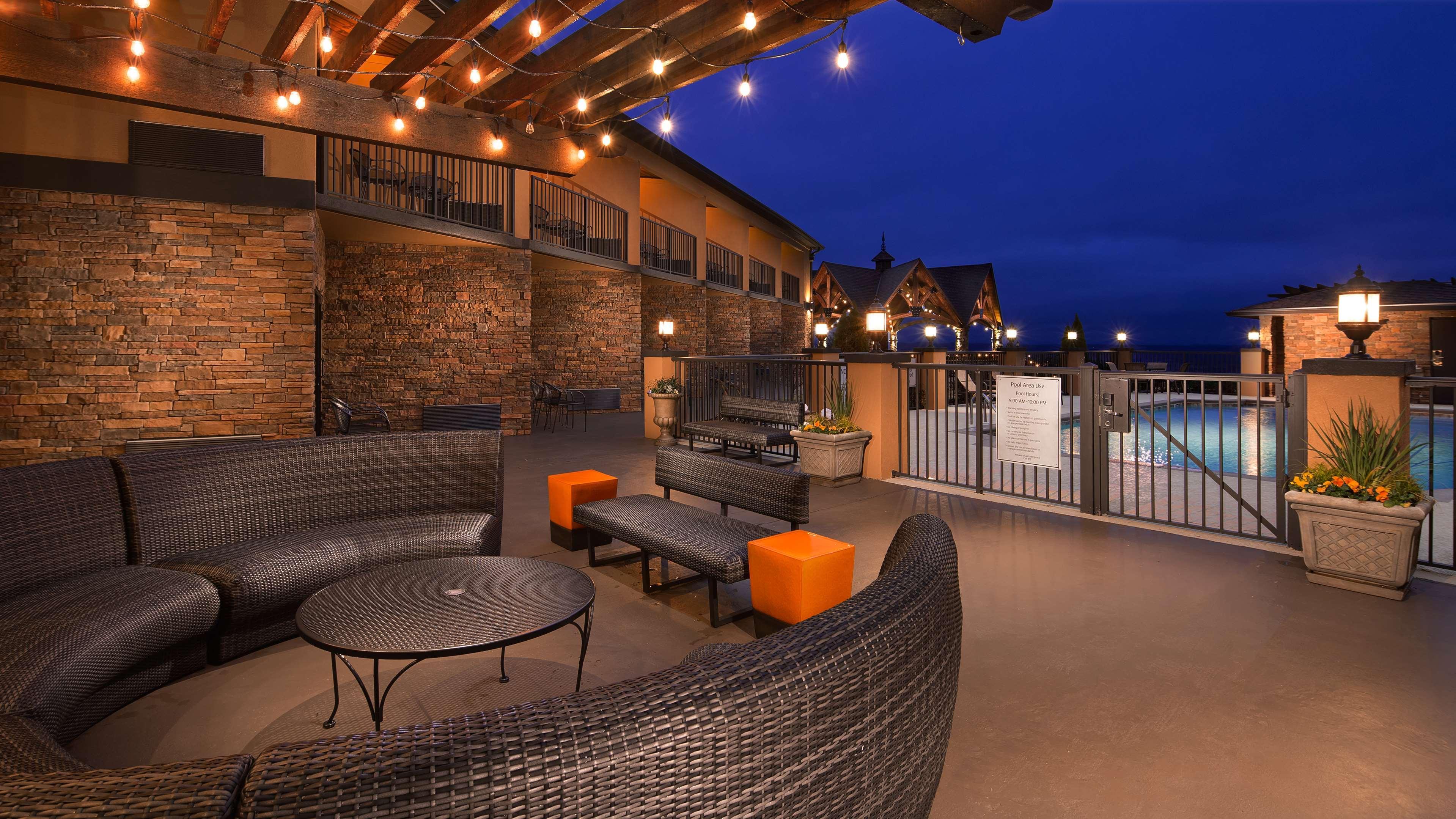 Best Western Warm Springs Hotel And Event Center Exterior foto