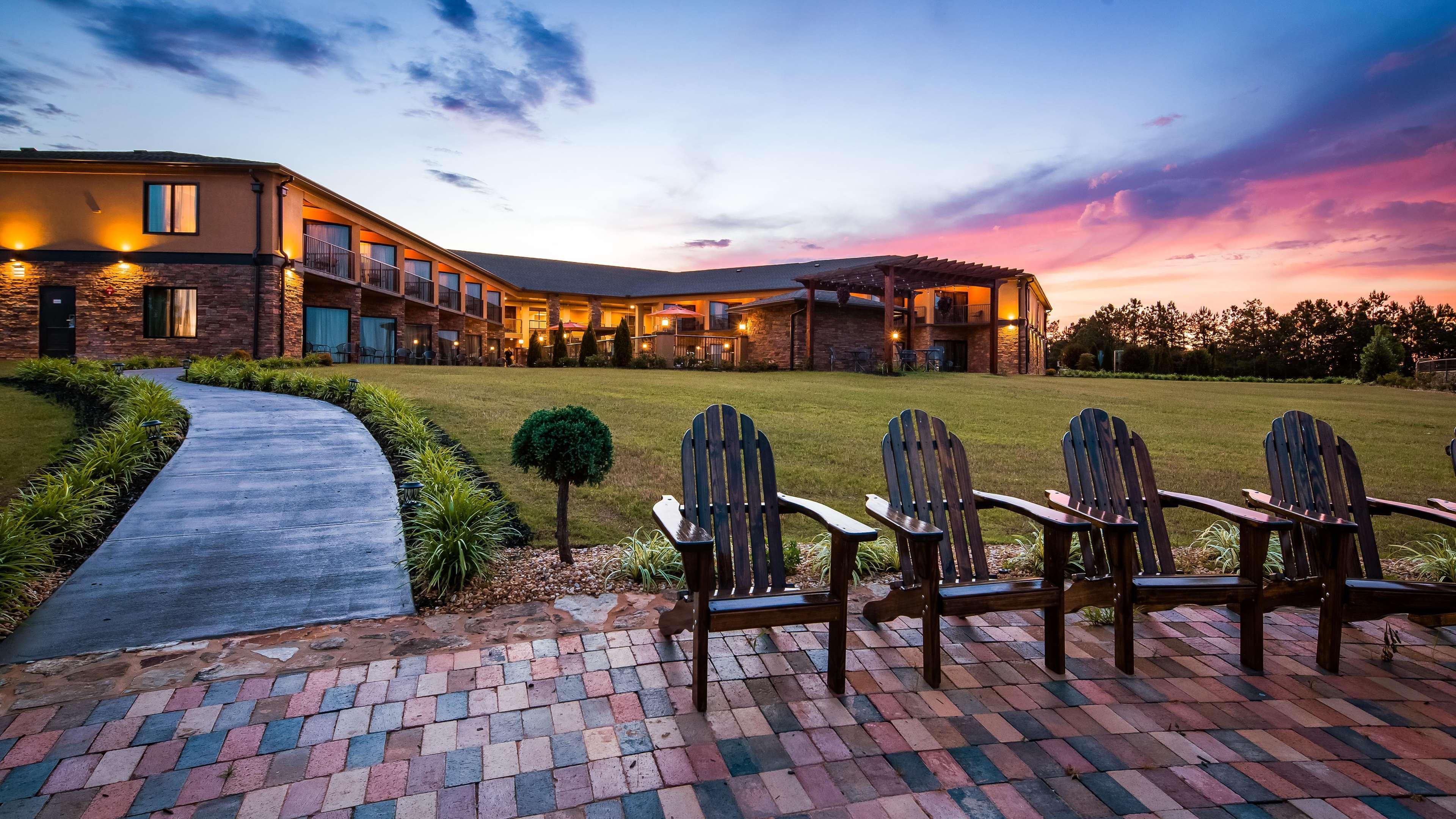 Best Western Warm Springs Hotel And Event Center Exterior foto